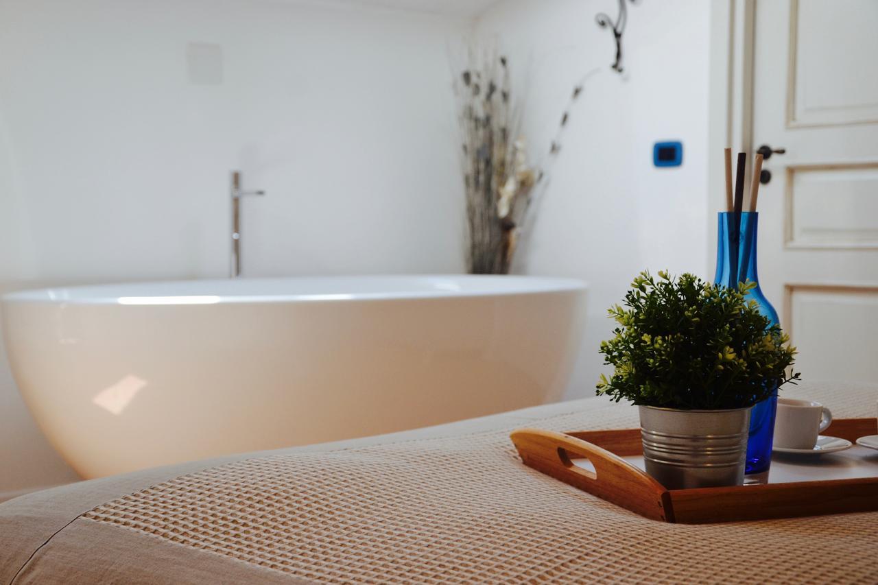 ガエータ Il Bottone Al Duomo Bed & Breakfast エクステリア 写真