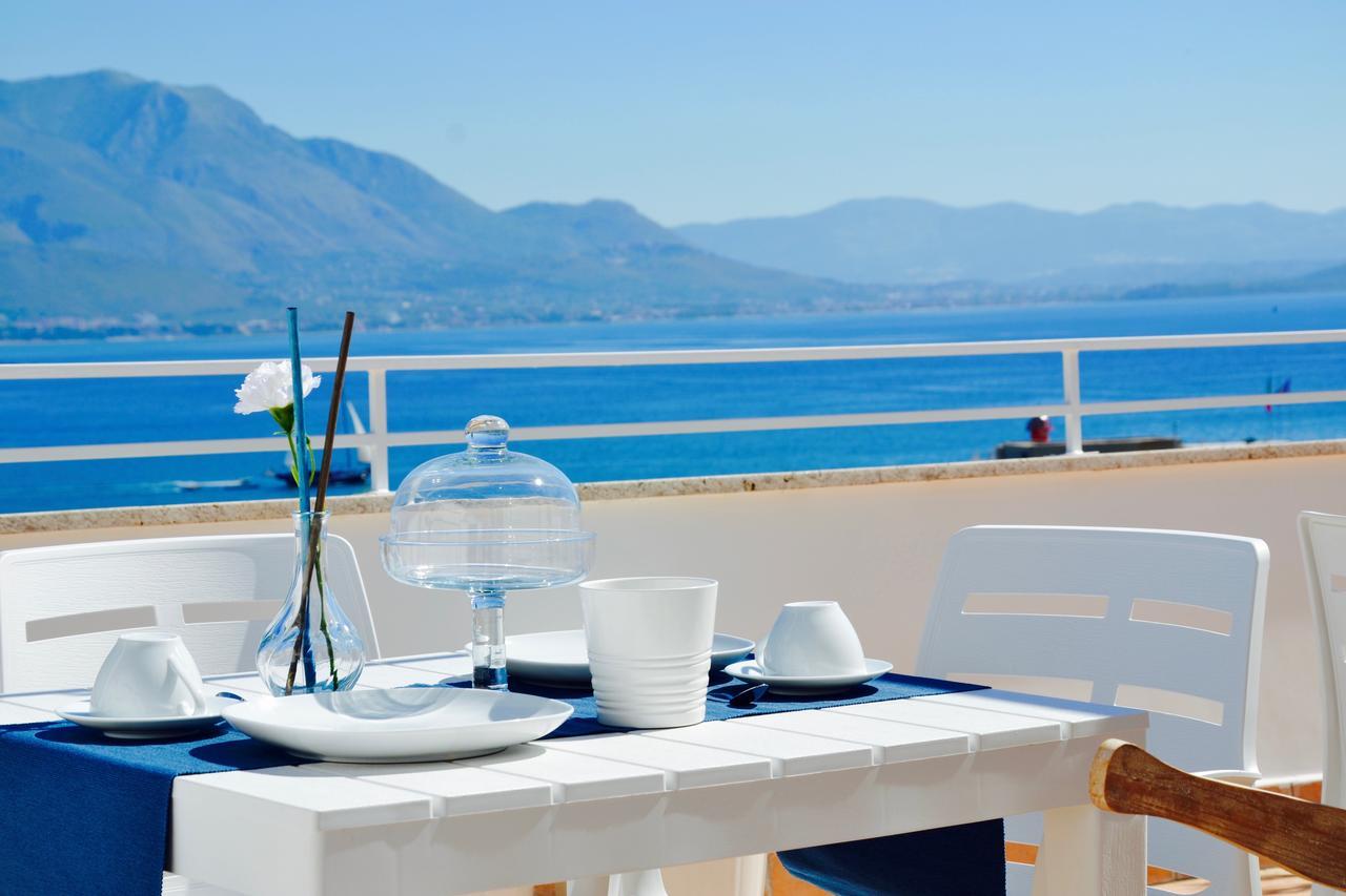 ガエータ Il Bottone Al Duomo Bed & Breakfast エクステリア 写真