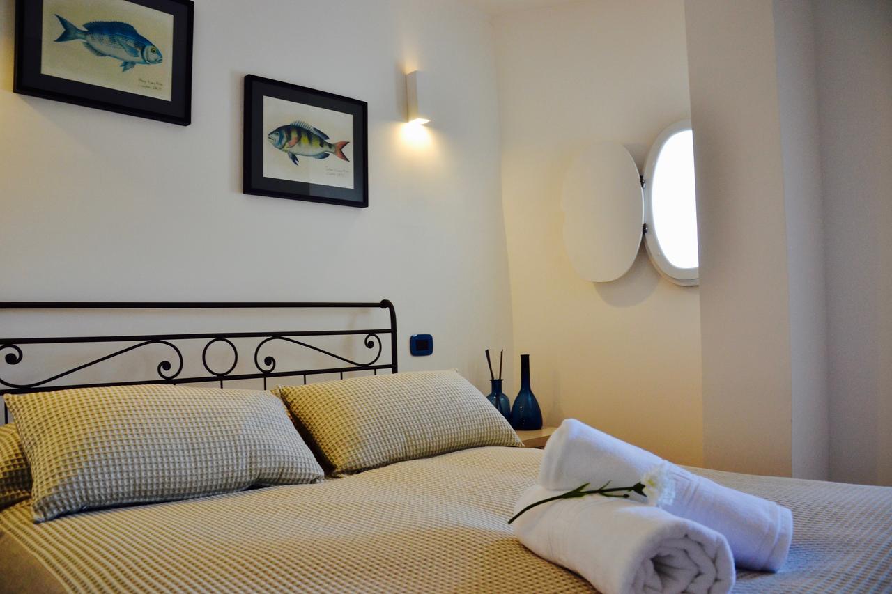ガエータ Il Bottone Al Duomo Bed & Breakfast エクステリア 写真